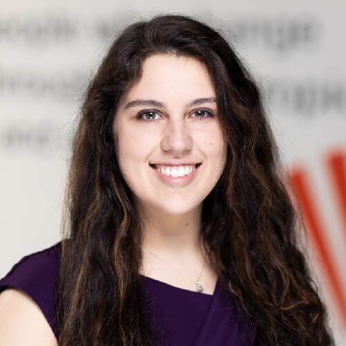 Maria Gikas headshot