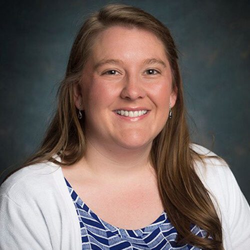 Melanie Armstrong's Headshot